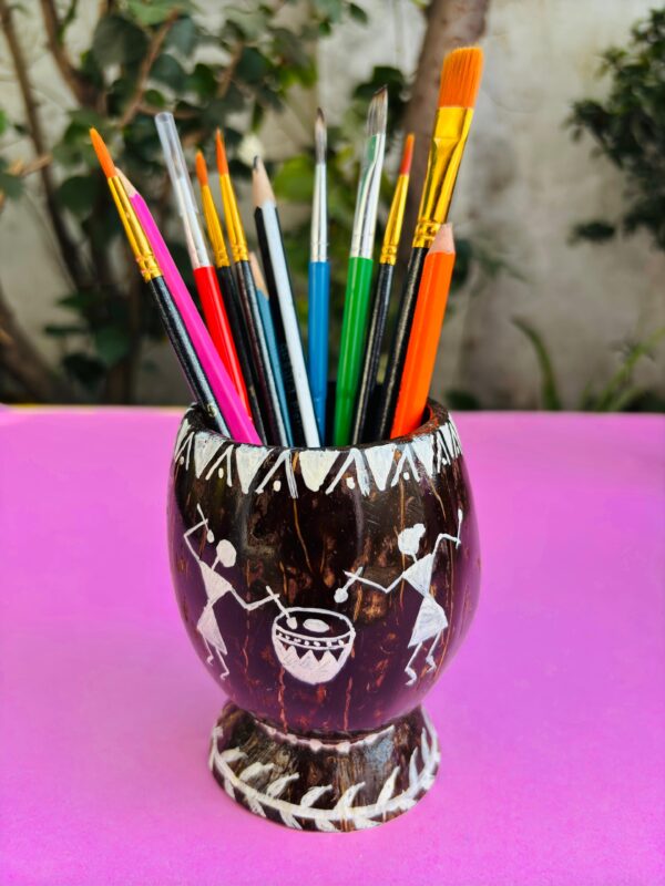 pen stand