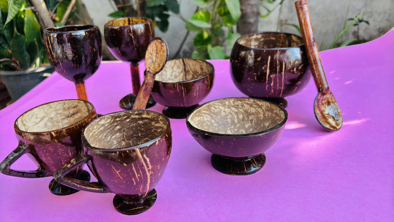 narikela art, coconut shell craft